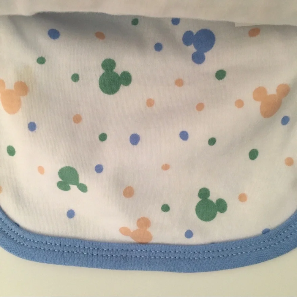 Disney Baby 4 Bibs Mickey Mouse Theme NEW Cotton Polyester